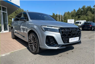 Audi Q7 Bild von FAAREN