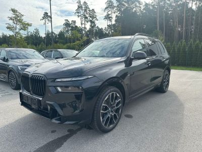 BMW X7 BMW 40d 259 kW (352 PS) 8-Gang Steptronic xDrive