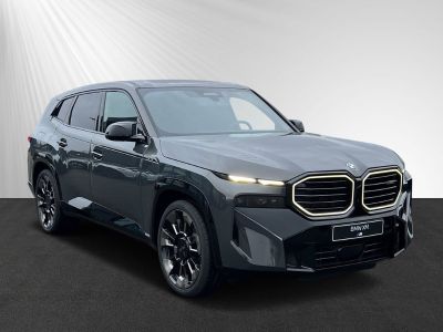 BMW XM Bild von FAAREN