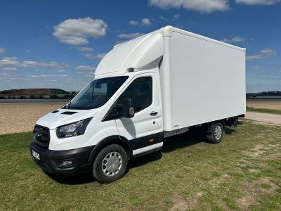 Ford Transit Kastenwagen Kofferaufbau mit Ladebordwand