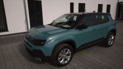 Jeep Avenger Altitude Jeep 1.2 E-Hybrid 74 kW (100 PS)