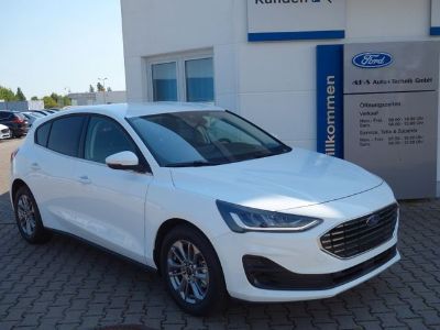 Focus 125 PS Klimaauto. PDC v+h+Kamera Voll LED  